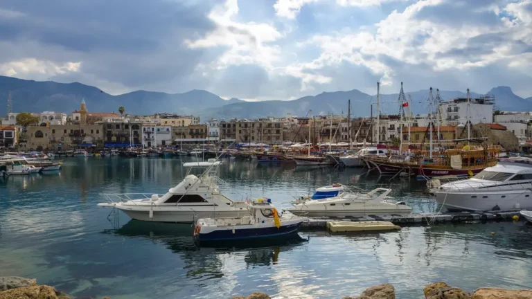 Las mejores zonas de navegación en Grecia: Descubre donde explorar